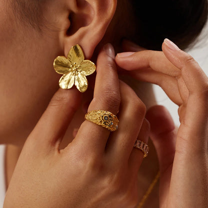 Bloom Luxe Floral Earring