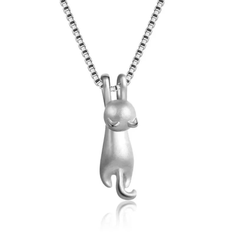 Cat's Affair Necklace