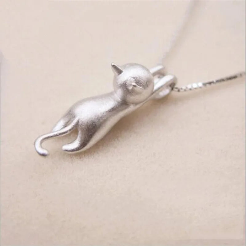 Cat's Affair Necklace