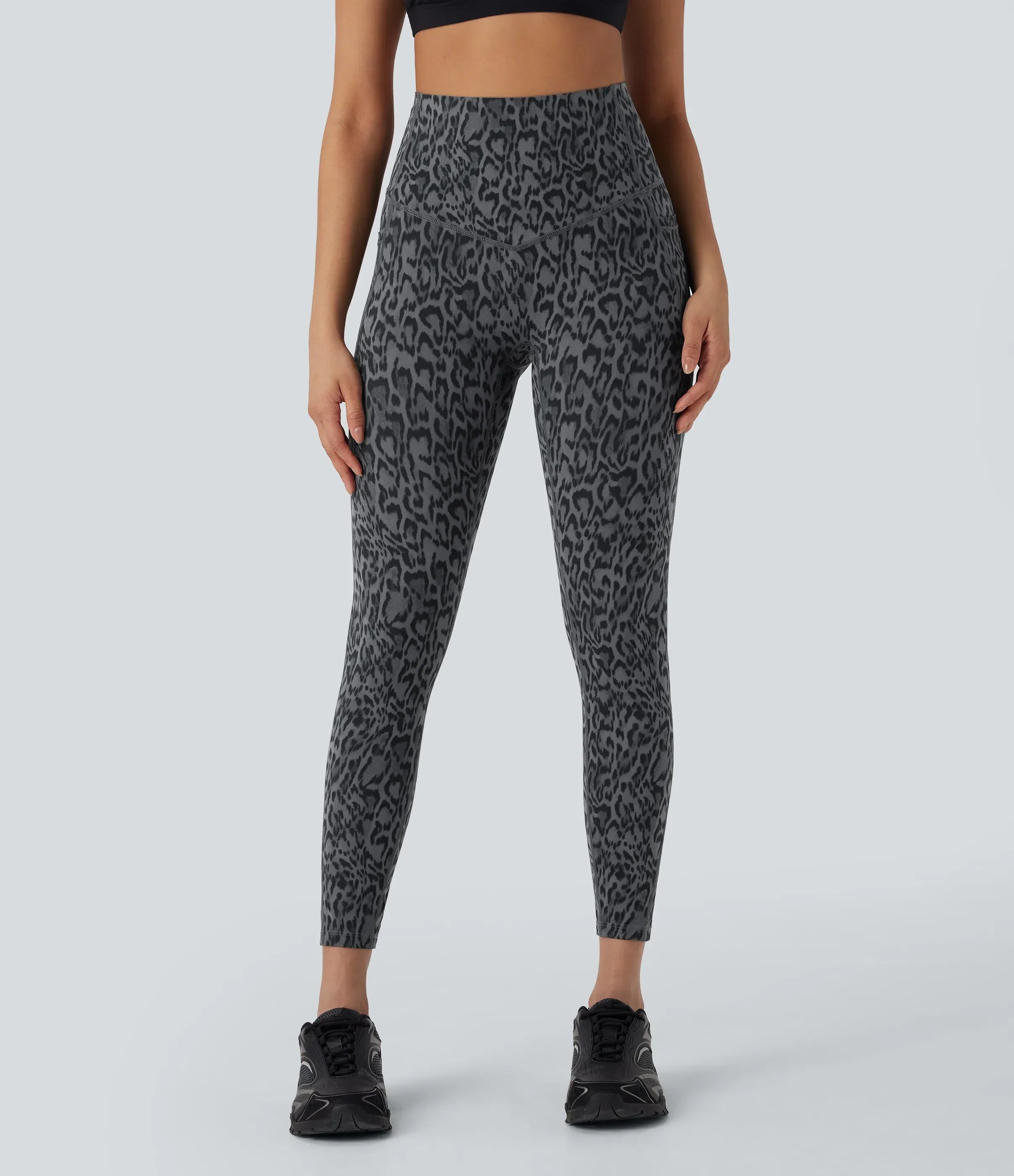 Leopard Print High-Waist Workout Leggings with Pockets Leo - Photo 5